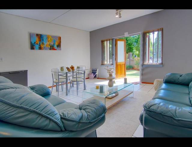 2 BEDROOM APARTMENT FOR SALE IN MONTGOMERY PARK